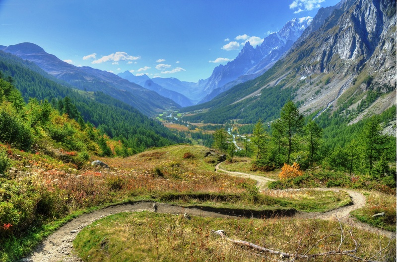 Panorama du Val ferret Italien